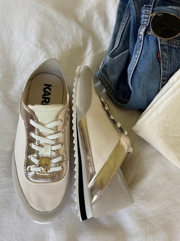 Customer photo for "Comfortable and fun neutral shoe!"