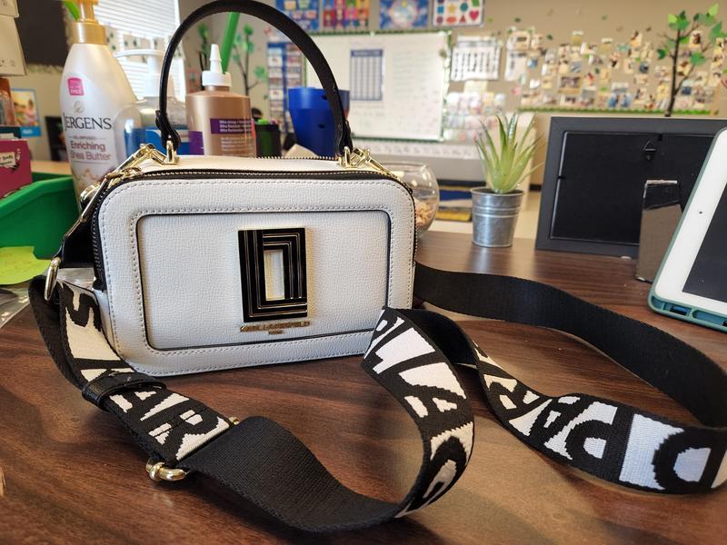 Perfect purse