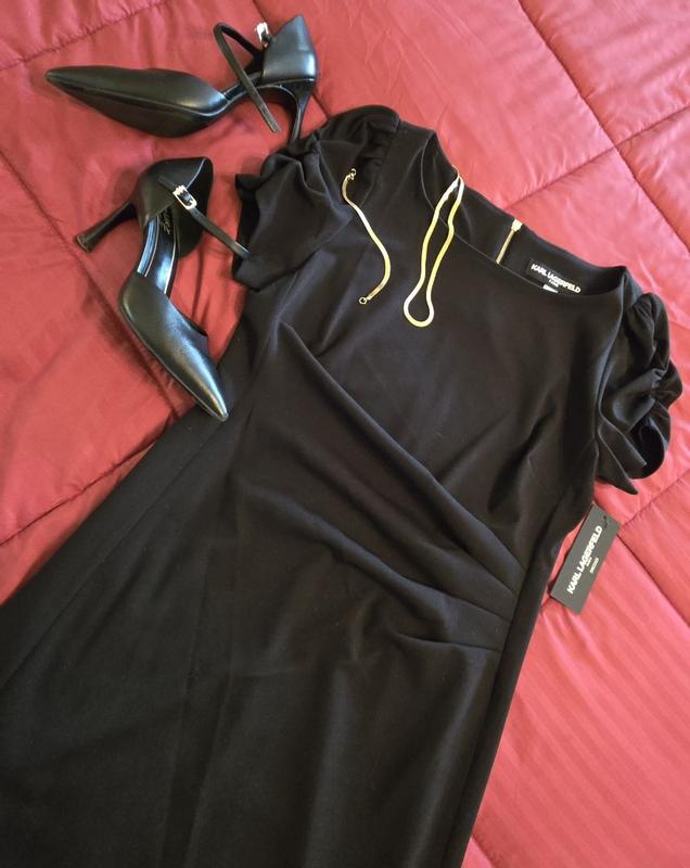 Review Thumbnail Image 0 379065210