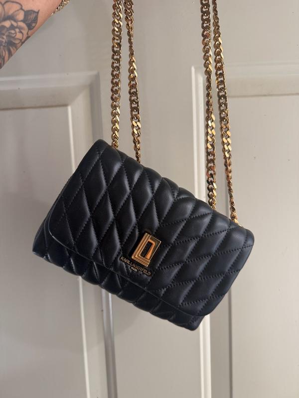 Customer photo for "Wow! I love the quality of this bag!!"