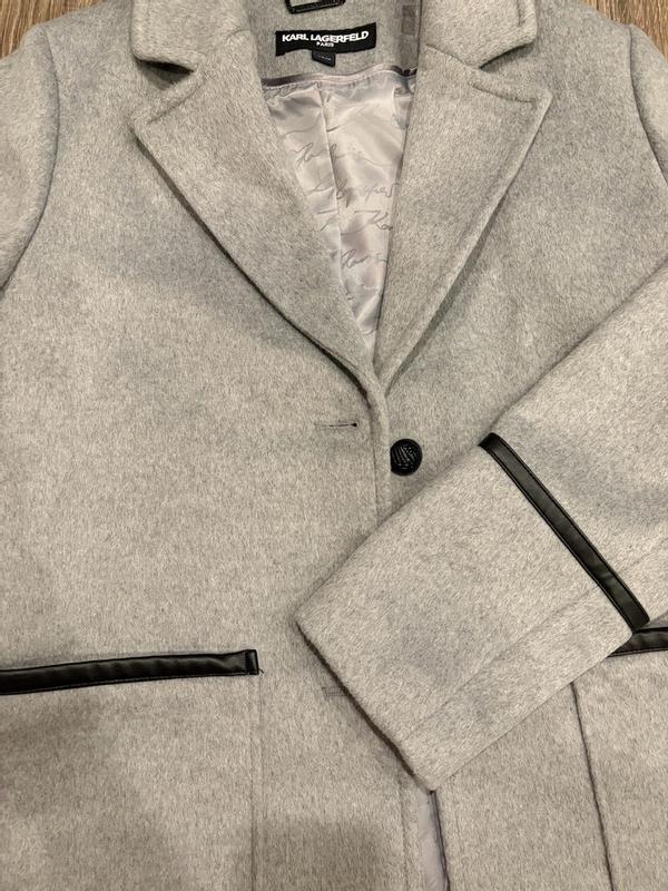Customer photo for "Easy to Style"