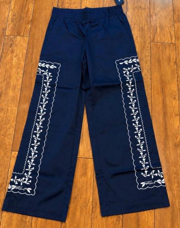 Customer photo for "Pants"