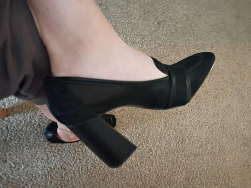 Customer photo for "Beautiful dress shoes"