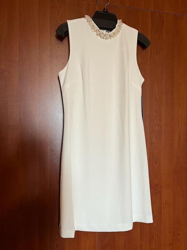 Review Thumbnail Image 0 380418118