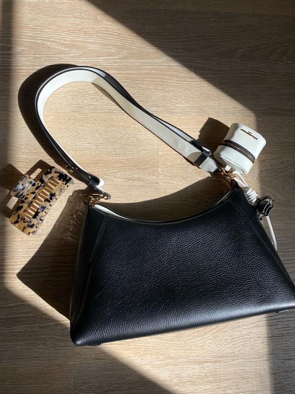 Customer carousel item 5.