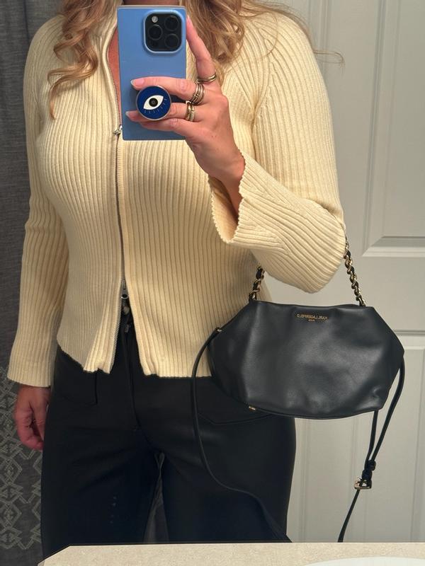 Customer photo for "Super cute leather purse"