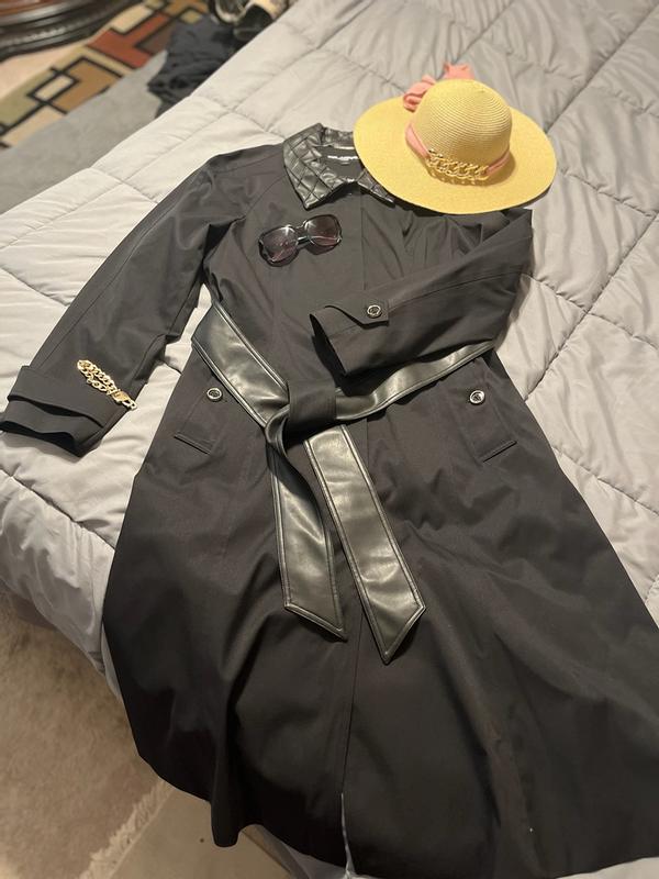 Customer photo for "Elegant design that is lightweight but still warm ."