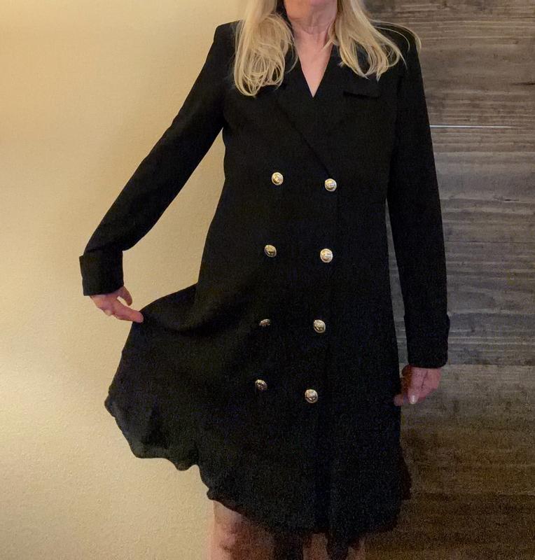 Customer photo for "High quality and beautiful dress"