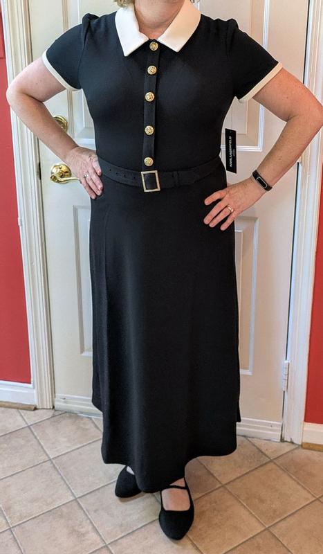 Customer photo for "Cute dress with possible sizing issue"