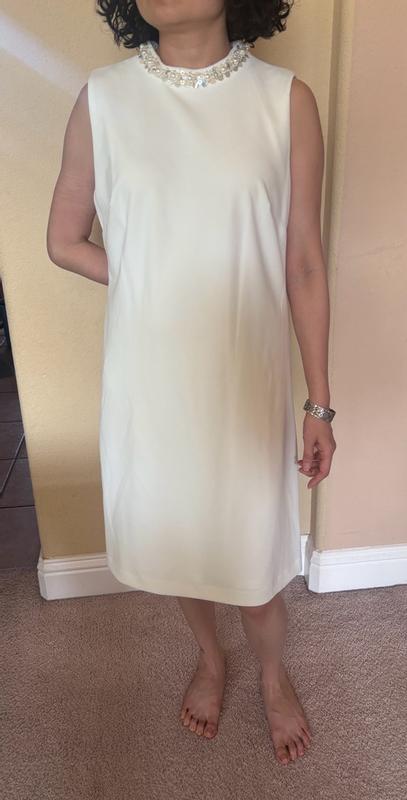 Review Thumbnail Image 0 379573288