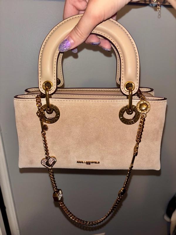 Customer photo for "amazing,  unique design"