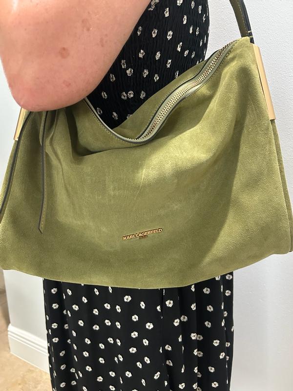 Customer photo for "Beautiful and light weight."