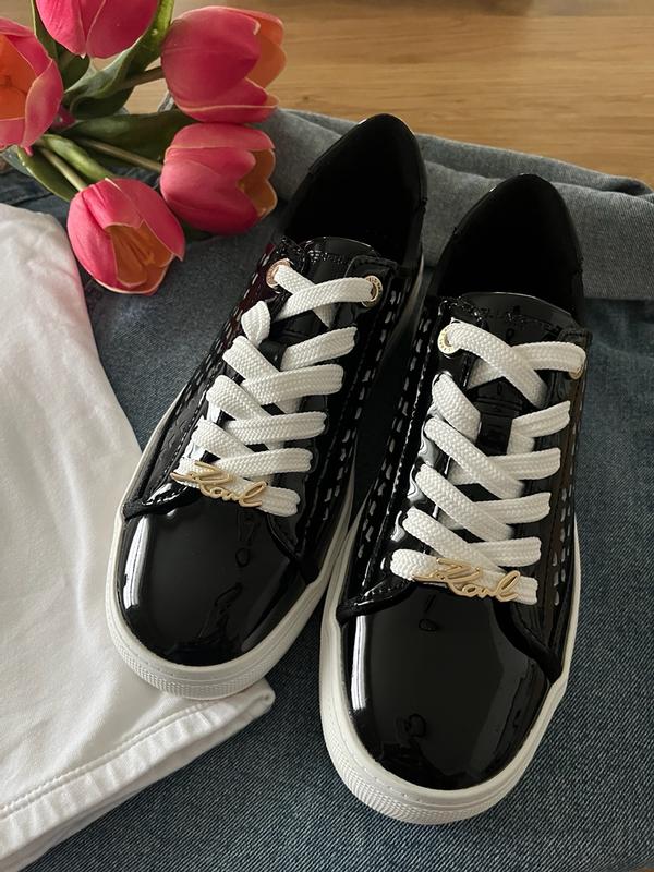 Customer photo for "Stylish, versatile and super comfy"