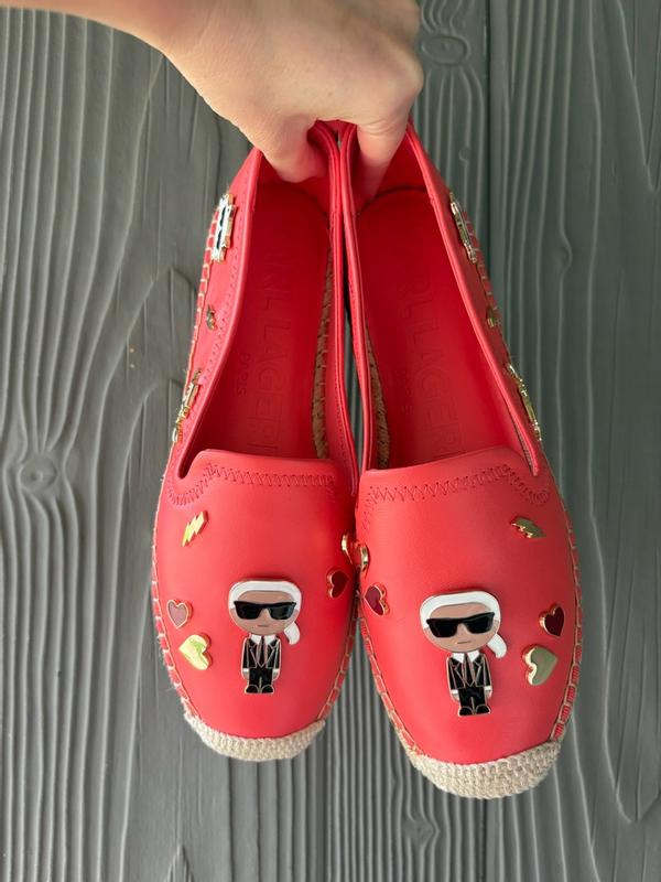 Review Thumbnail Image 1 344760367