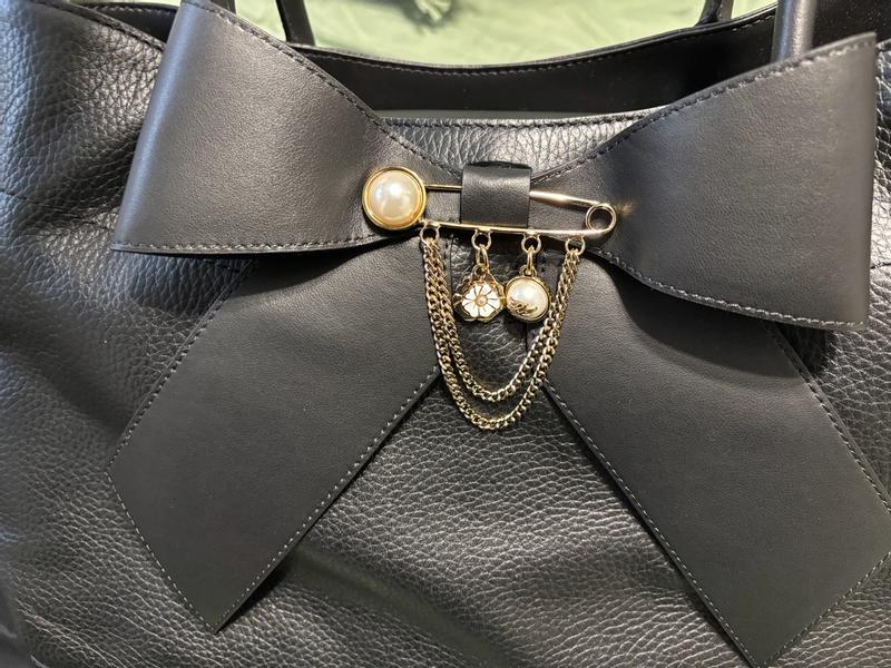 Review Thumbnail Image 3 372779203