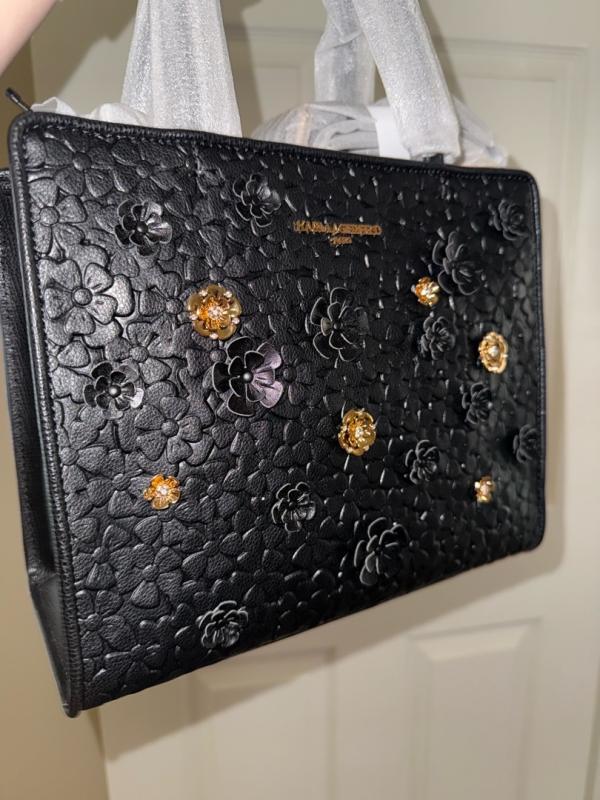 Review Thumbnail Image 0 382452335