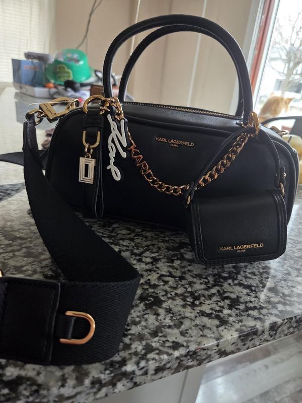 Review Thumbnail Image 0 381431758