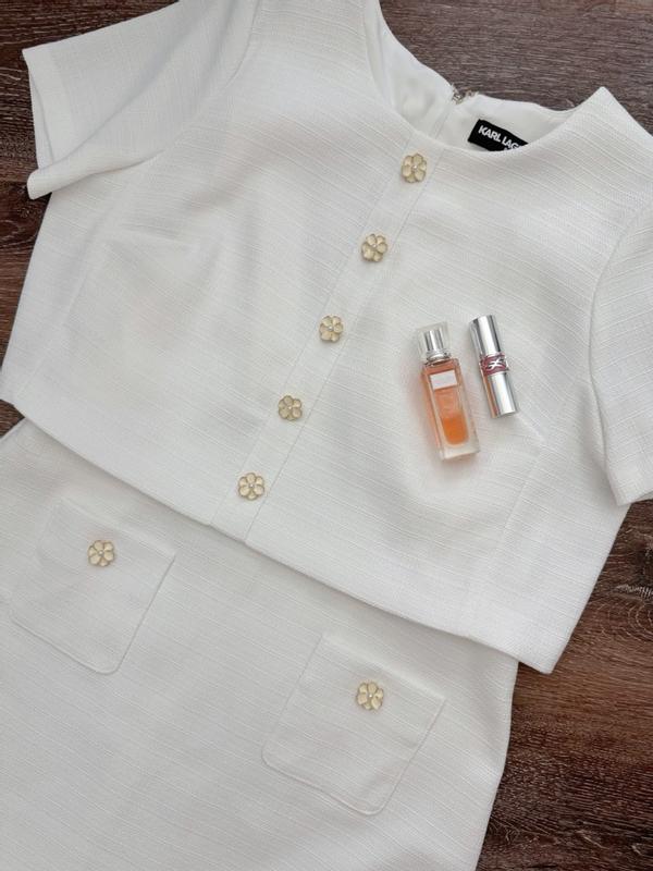 Review Thumbnail Image 1 381414550