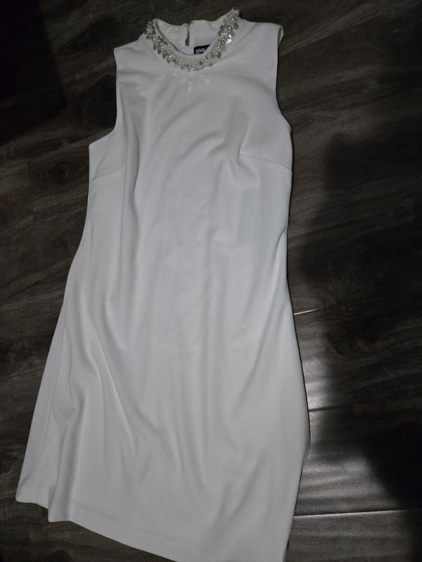 Review Thumbnail Image 0 379485816