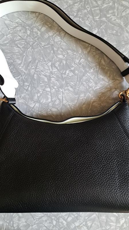 Customer carousel item 7.