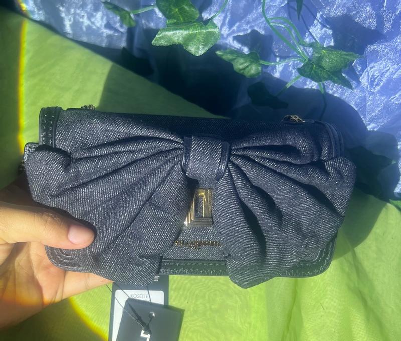 Customer photo for "Me encantó esta cartera es súper ideal para tu día de fiesta y para verte elegante también"