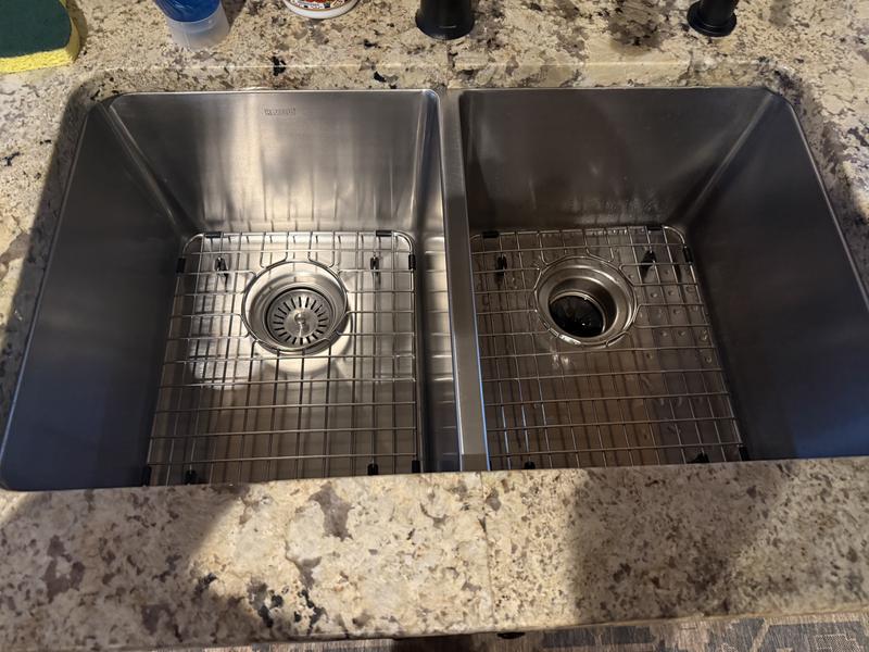 Karran Undermount 30-in x 18-in Stainless Steel Double Equal Bowl