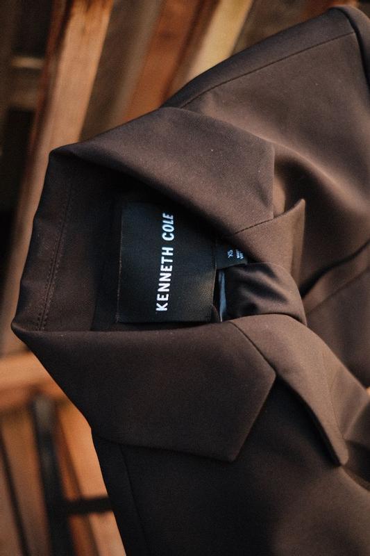 Review Thumbnail Image 4 379579321