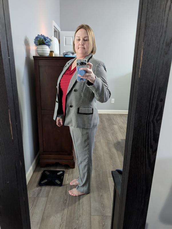 Customer carousel item 2.