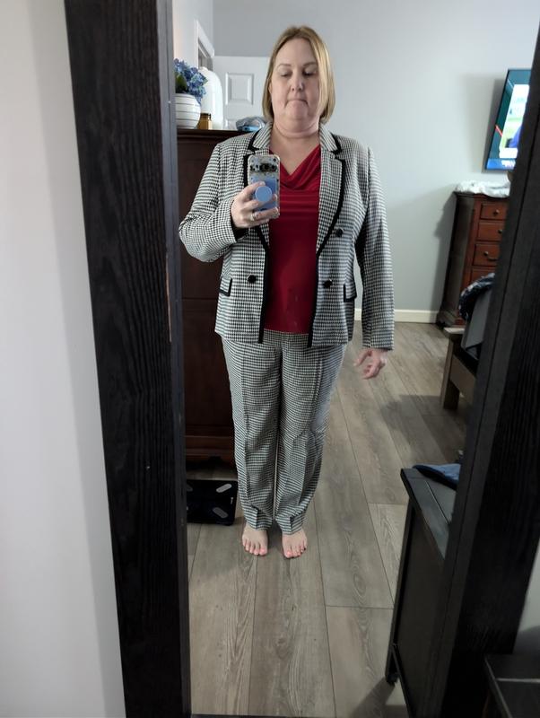 Customer carousel item 2.