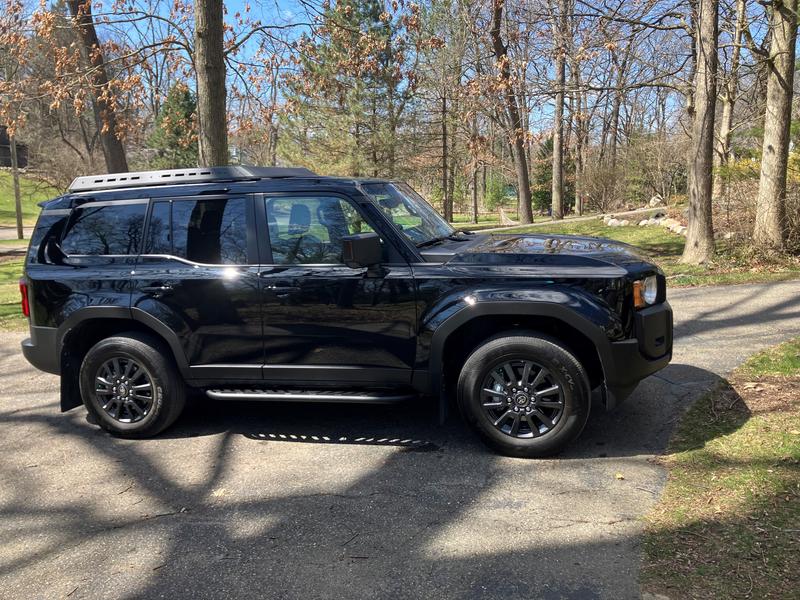 toyota land-cruiser 2025 Image - 42363256