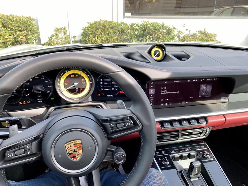 porsche 911 2022 Image - 44917106