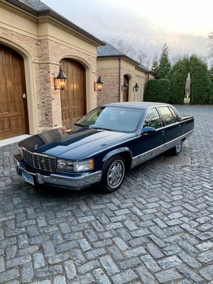 cadillac fleetwood 1995 Image - 8930669
