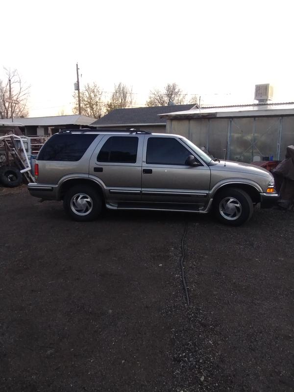 chevrolet blazer 2005 Image - 47461412