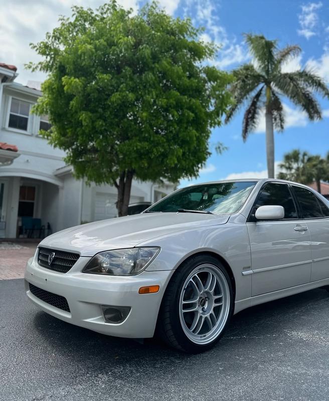 lexus is 2001 Image - 42123441