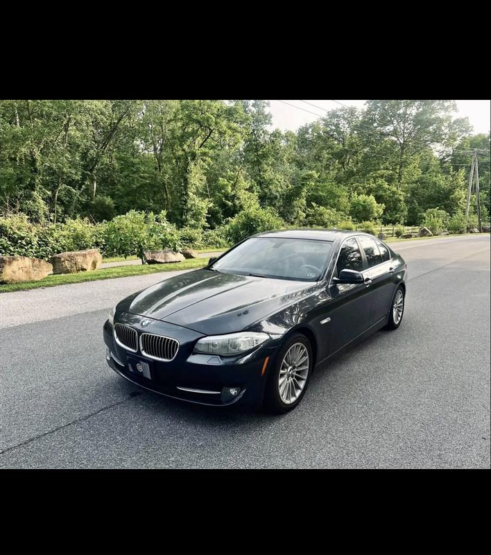 bmw 5-series 2014 Image - 44330452