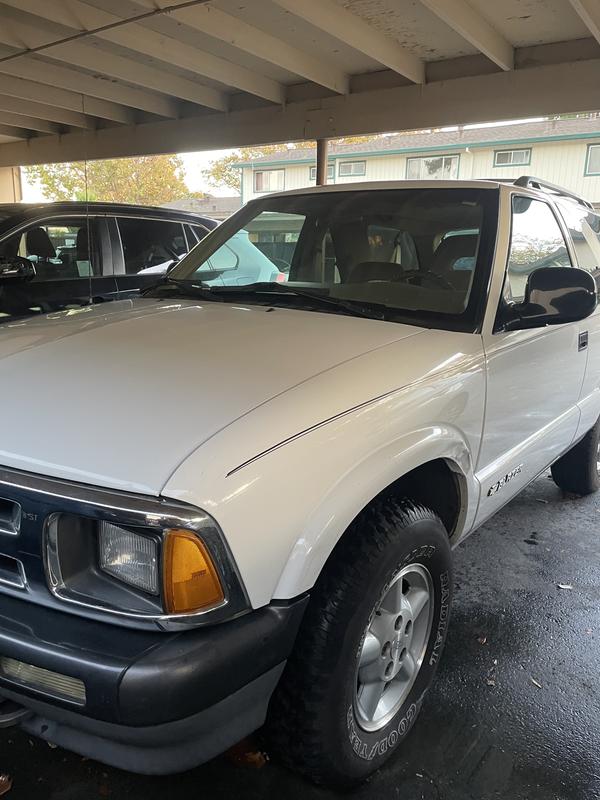 chevrolet blazer 2003 Image - 50024262