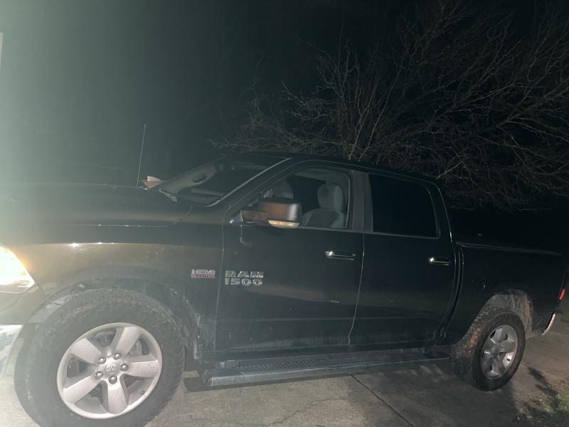 ram 1500-quad-cab 2011 Image - 49156269