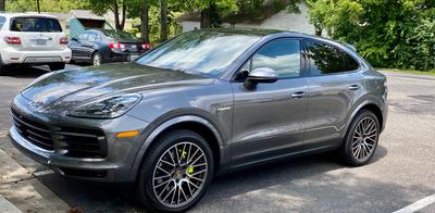 porsche cayenne-coupe 2023 Image - 7942413