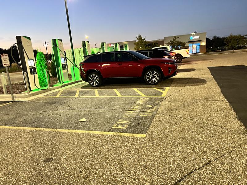 jeep wagoneer-s 2026 Image - 48643546