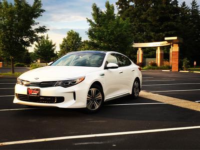 kia optima-plug-in-hybrid 2017 Image - 6098760