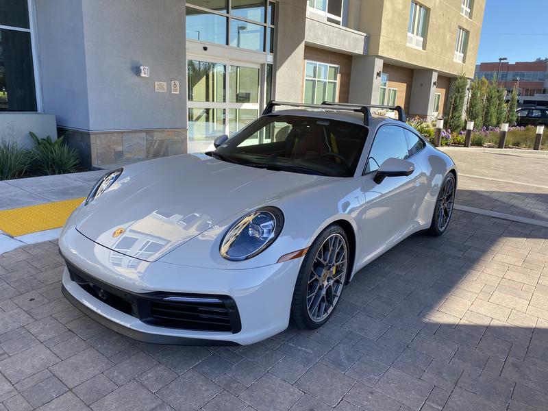 porsche 911 2022 Image - 44917105