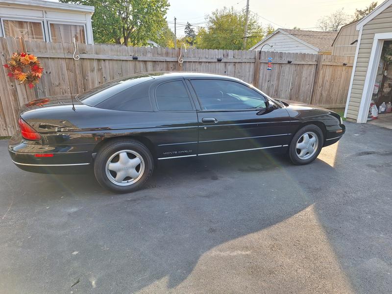 chevrolet monte-carlo 1998 Image - 51870291