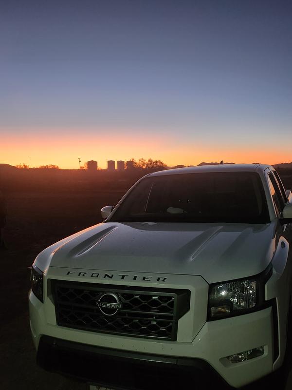 nissan frontier-crew-cab 2024 Image - 37069311