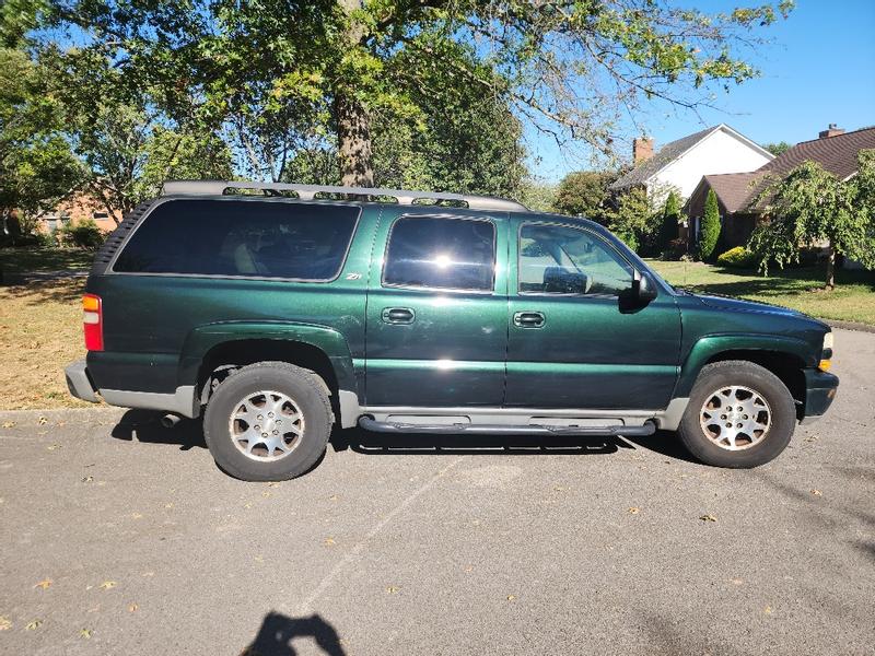 chevrolet suburban-2500 2000 Image - 34881265