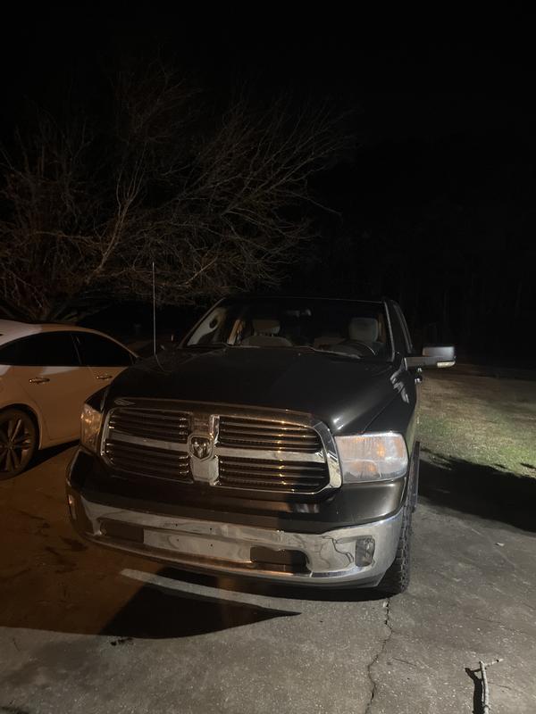 ram 1500-quad-cab 2011 Image - 49156268