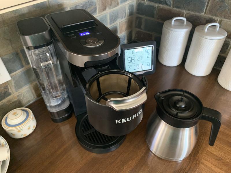 Keurig - K-Duo Plus 12-Cup Coffee Maker and Single Serve K-Cup Brewer -  Black for Sale in Irvine, CA - OfferUp