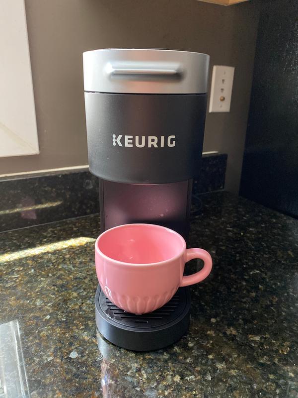 Keurig - K-Slim Single-Serve K-Cup Pod Coffee Maker - Scarlet Red