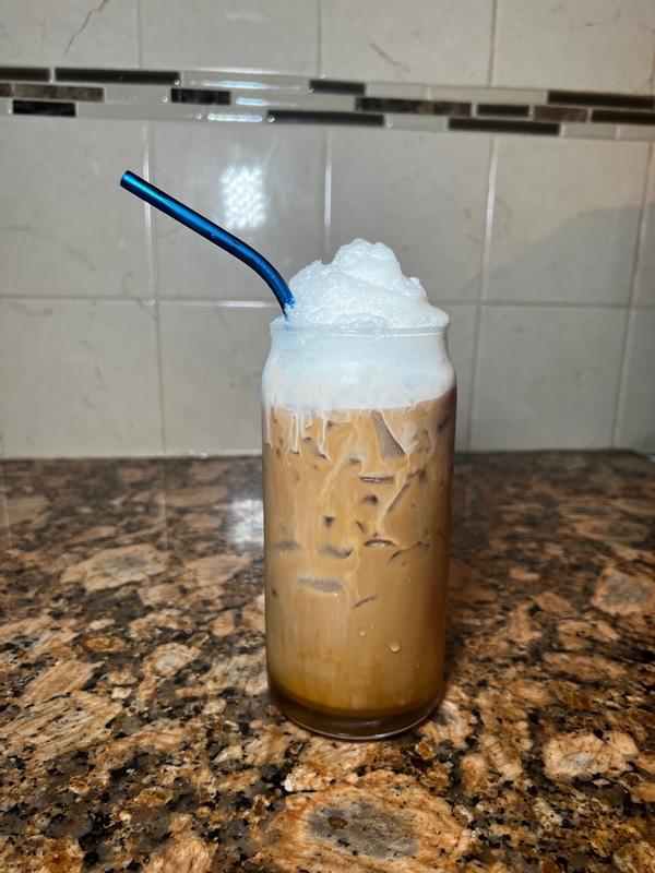 iced caramel coffee with cold foam is amazing!! first time trying cold foam  and idc if people say it's from a can it's really good :) : r/DunkinDonuts