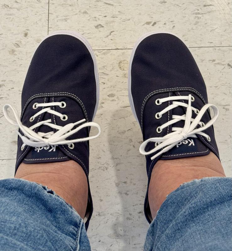 Review Thumbnail Image 0 382718135