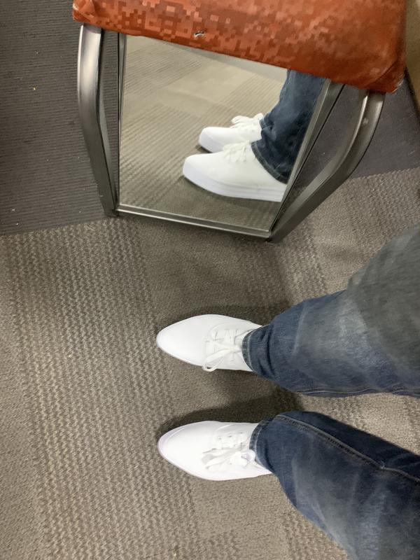 Review Thumbnail Image 0 325615979